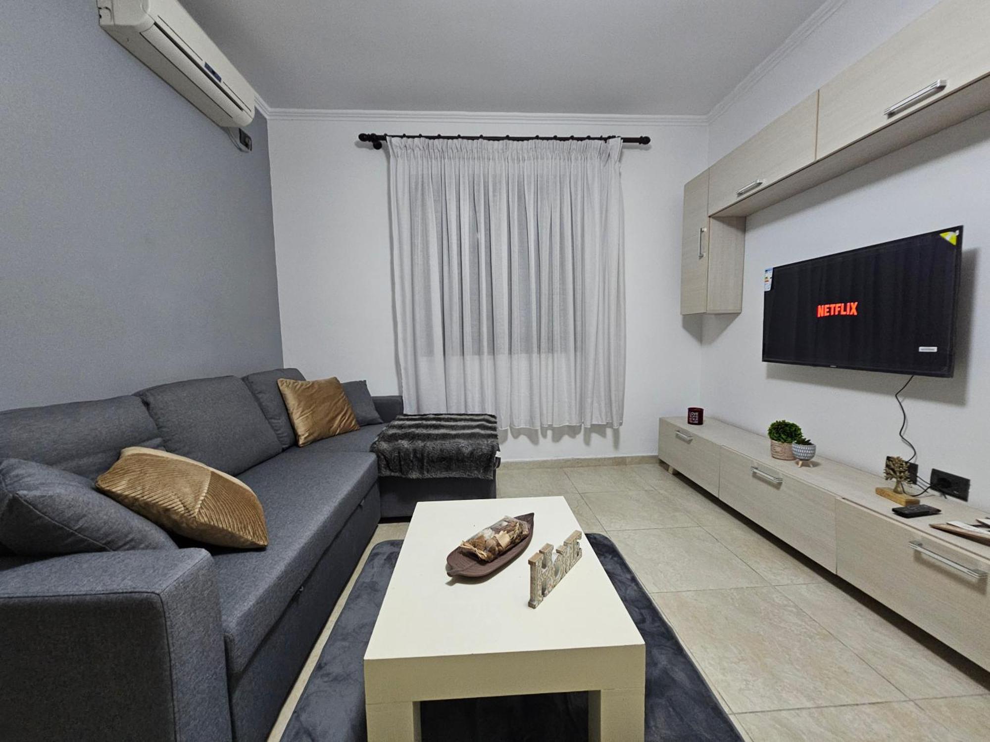 Апартаменти Wanderlust Tirana 2 Екстер'єр фото